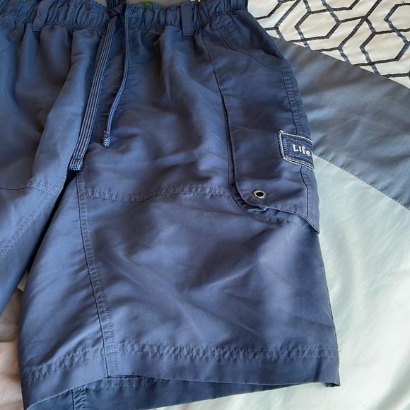Life is good Swim trunks M 10 inch inseam Navy - Picture 6 of 9
